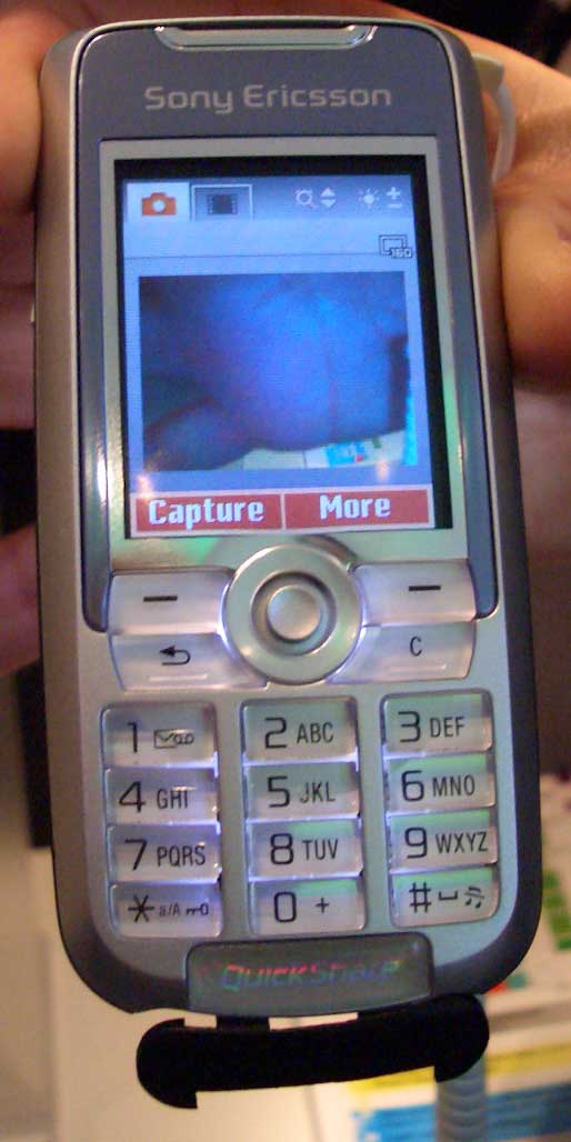 Detail Sony Ericsson K700 Nomer 9