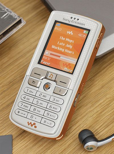 Detail Sony Ericsson W800 Nomer 31