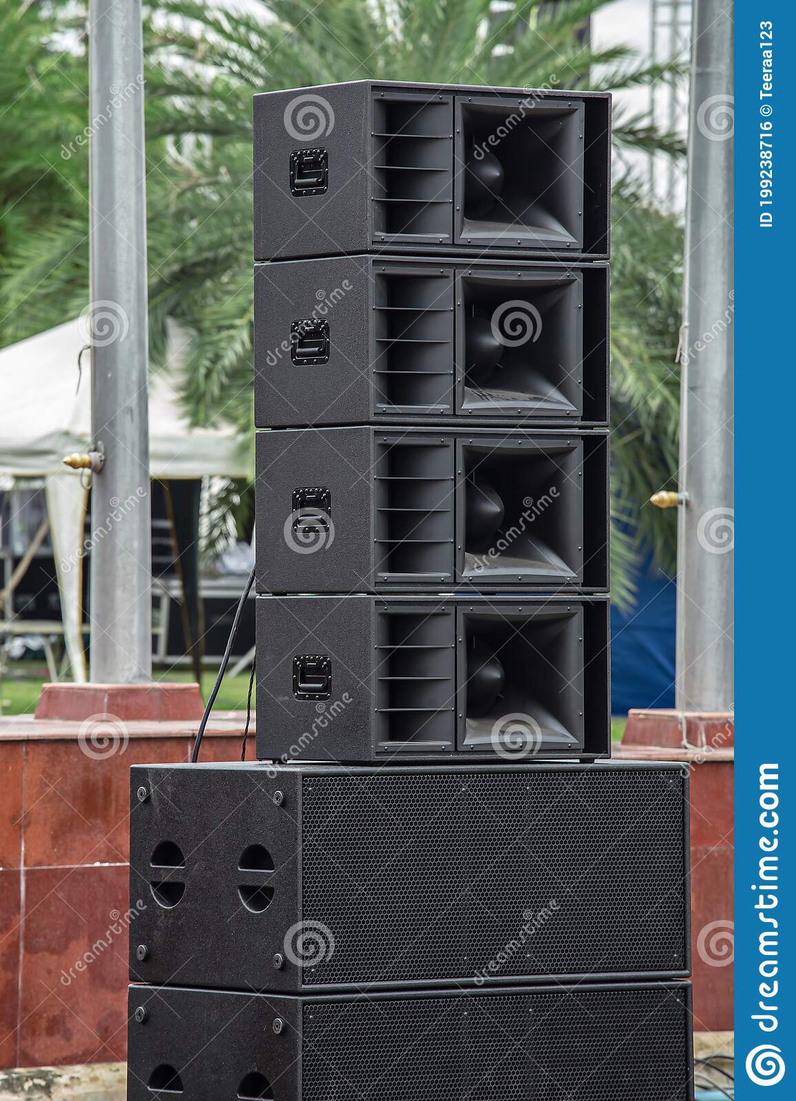 Detail Sound System Gantung Vector Nomer 39