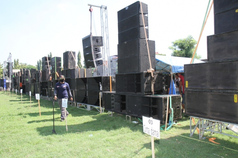 Detail Sound System Hajatan Kampung Nomer 8
