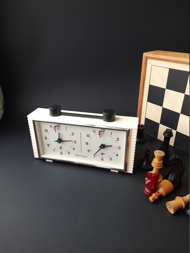 Detail Soviet Chess Clock Nomer 28