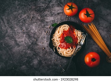 Detail Spaghetti Background Nomer 8