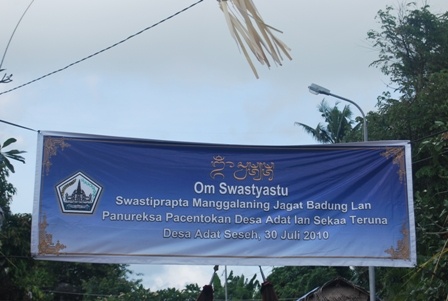 Detail Spanduk Om Swastyastu Nomer 12