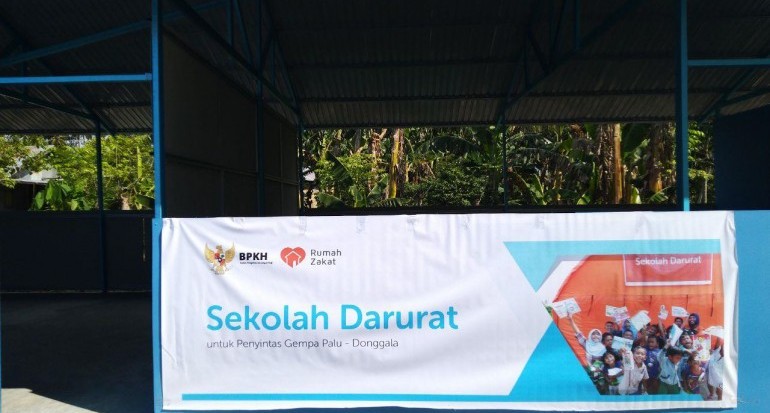 Detail Spanduk Rumah Zakat Nomer 3