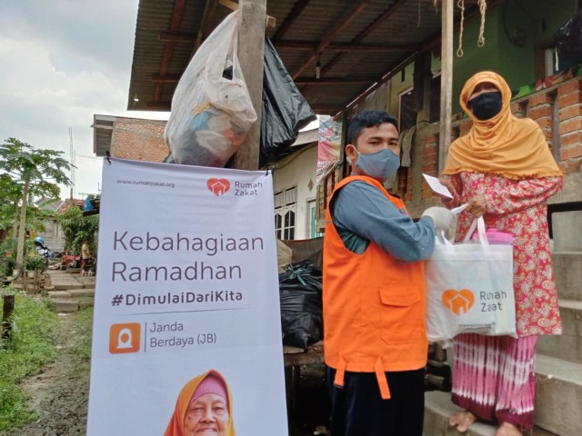 Detail Spanduk Rumah Zakat Nomer 40