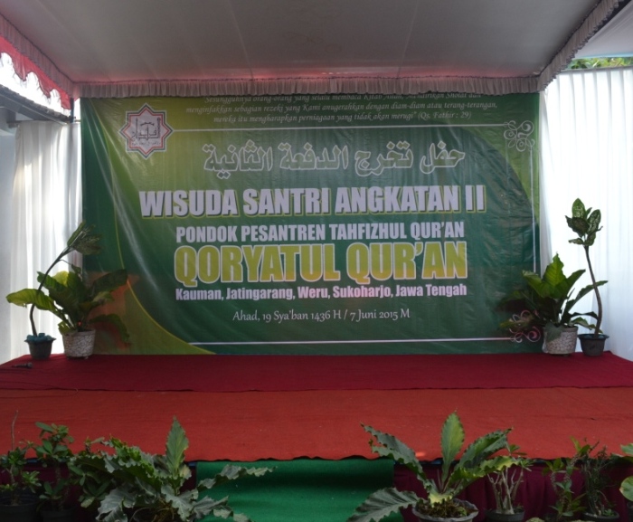 Spanduk Wisuda Santri - KibrisPDR