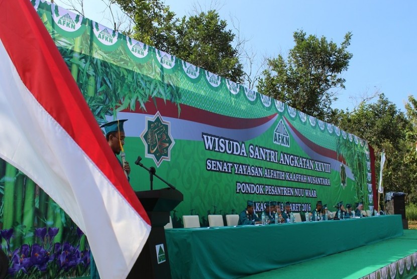 Detail Spanduk Wisuda Santri Nomer 9