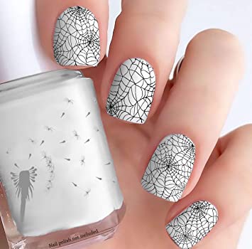 Detail Spider Web Design Nails Nomer 30