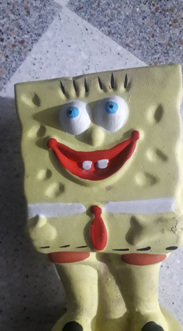 Detail Spongebob Piggy Bank Nomer 25