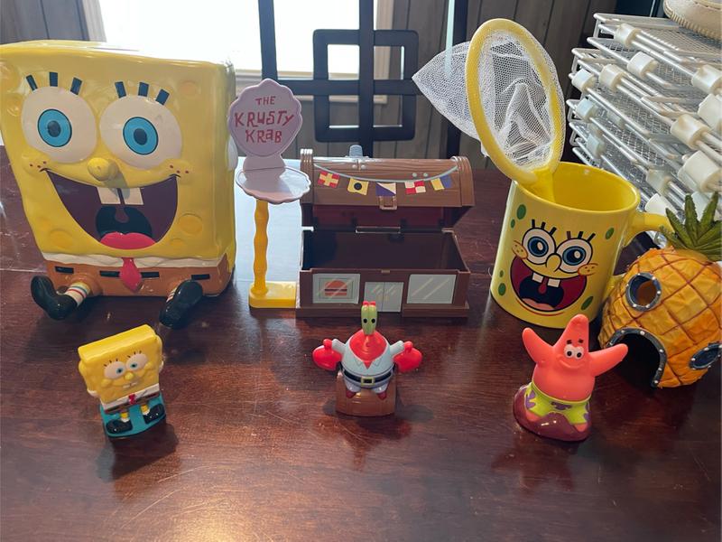 Detail Spongebob Piggy Bank Nomer 39