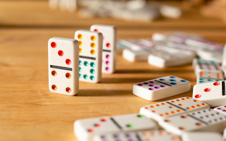 Detail Spot On Domino Or Playing Card Nomer 3