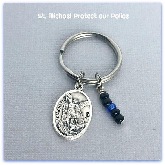 Detail St Michael Police Keychain Nomer 34