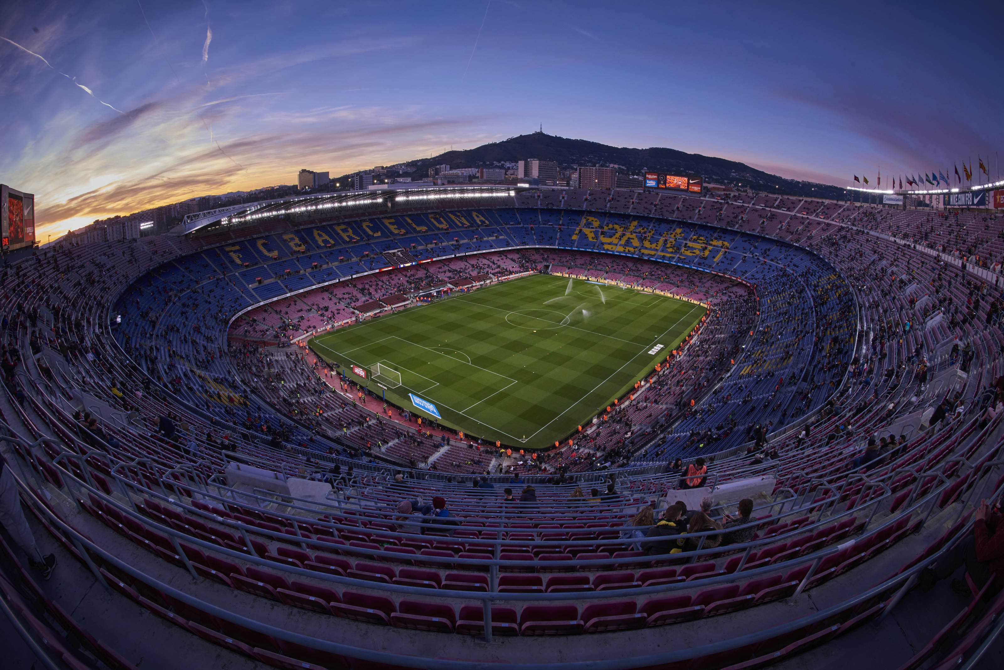 Detail Stadion Camp Nou Terbaru Nomer 26