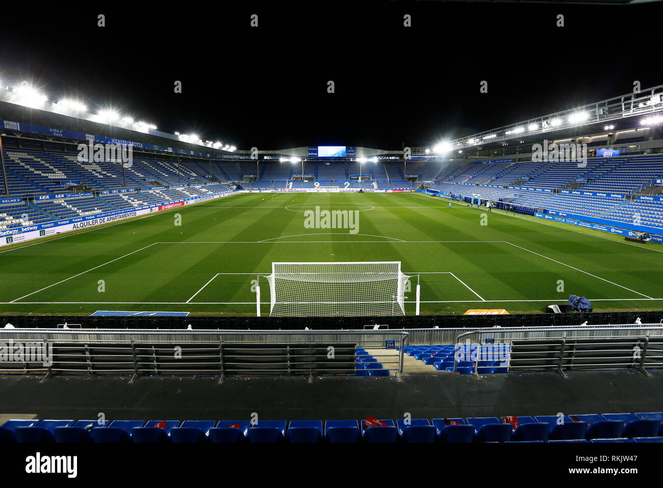 Detail Stadion Deportivo Alaves Nomer 8