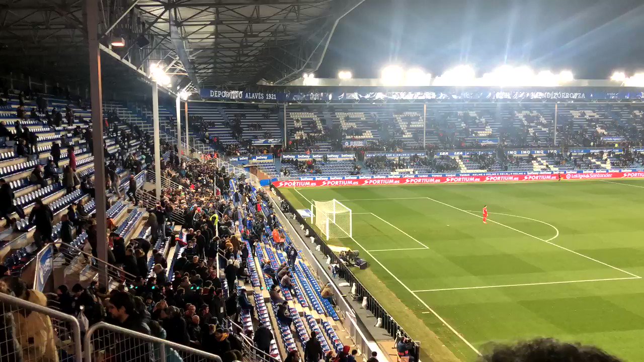 Detail Stadion Deportivo Alaves Nomer 20