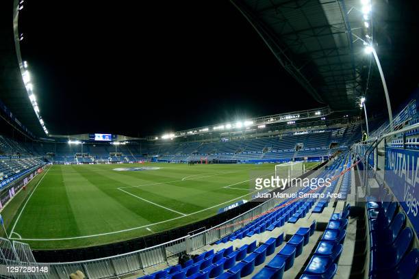 Detail Stadion Deportivo Alaves Nomer 33