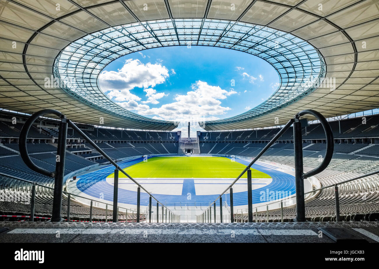 Detail Stadion Olimpiade Berlin Nomer 13