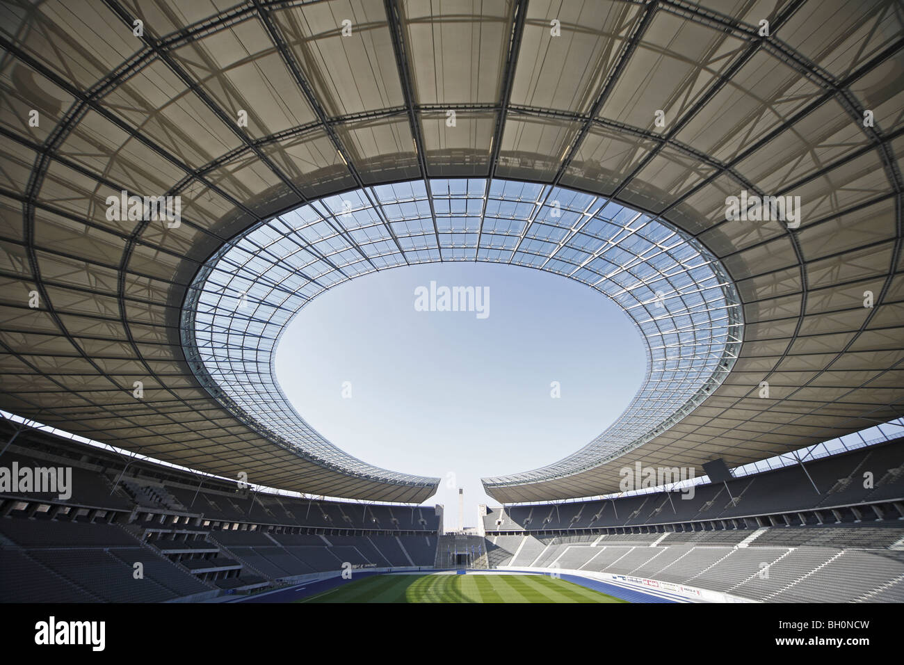 Detail Stadion Olimpiade Berlin Nomer 36