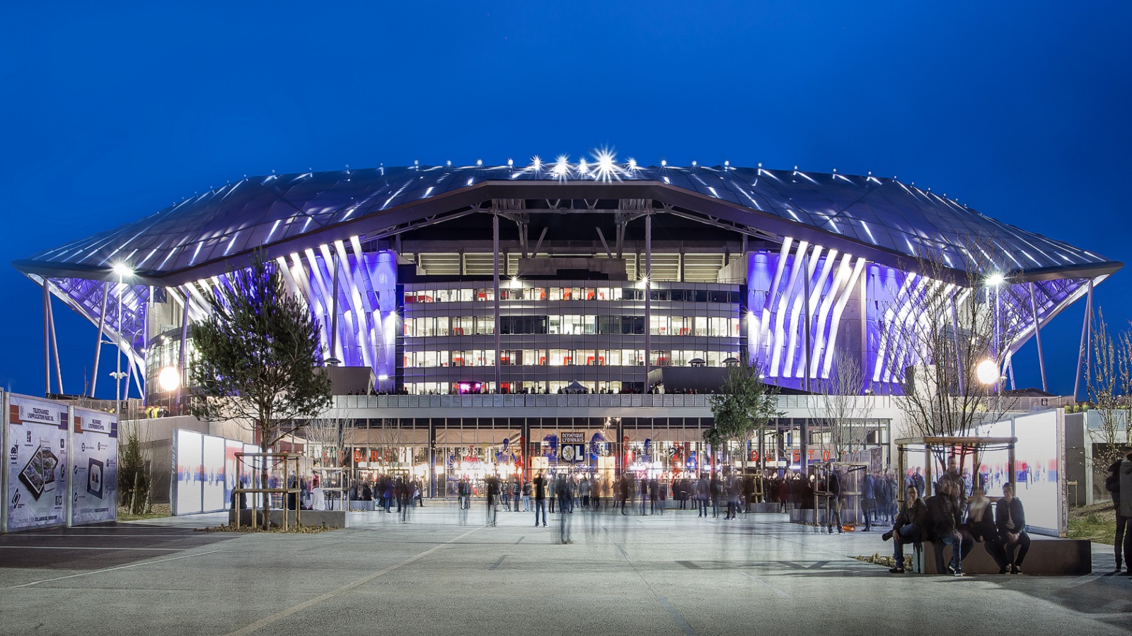 Detail Stadion Olympique Lyon Nomer 28