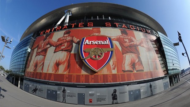 Detail Stadion Sepak Bola Di London Nomer 4