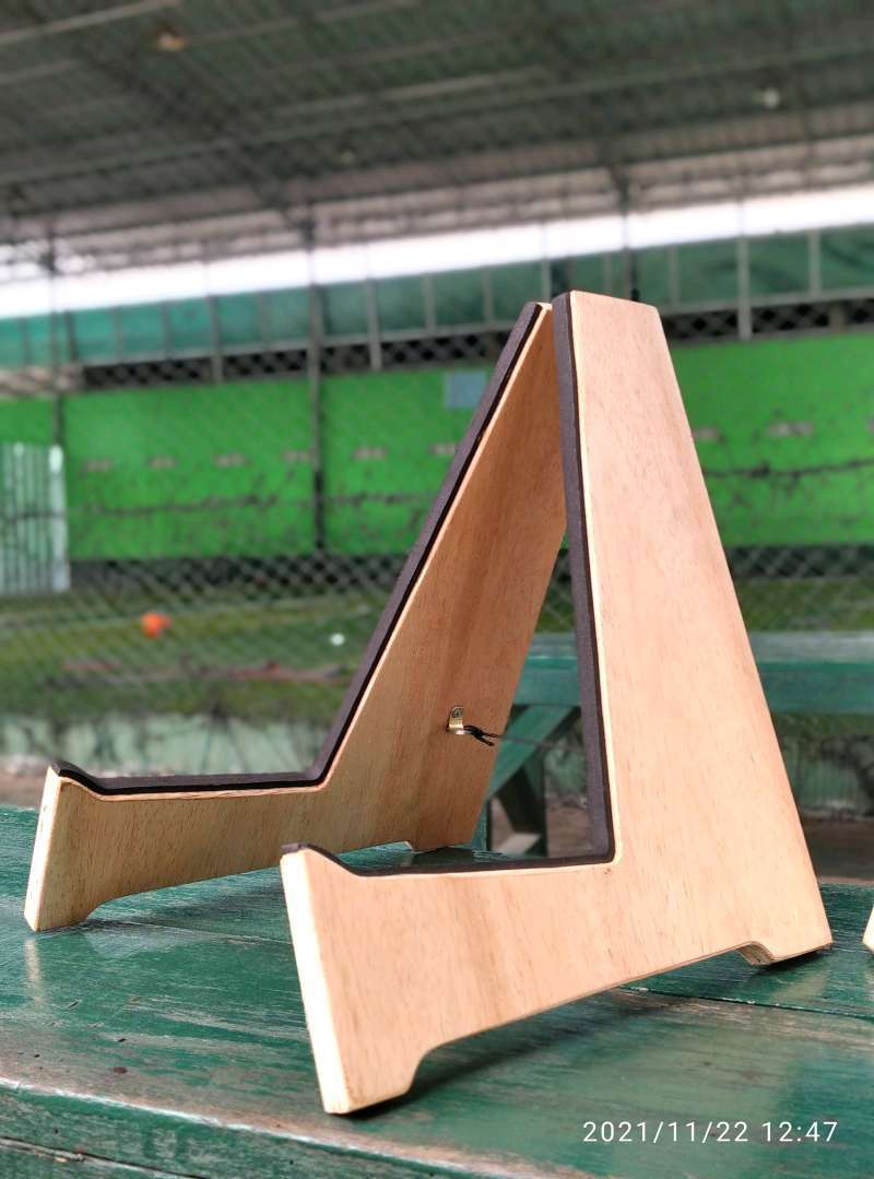Detail Stand Gitar Dari Kayu Nomer 29