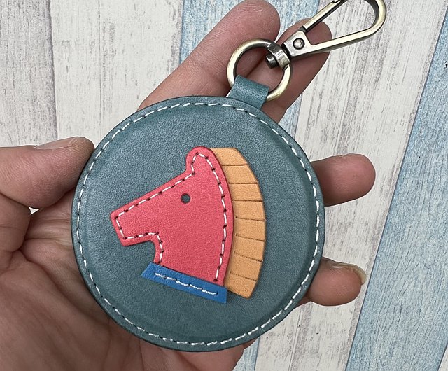 Detail Standard Keychain Size Nomer 40