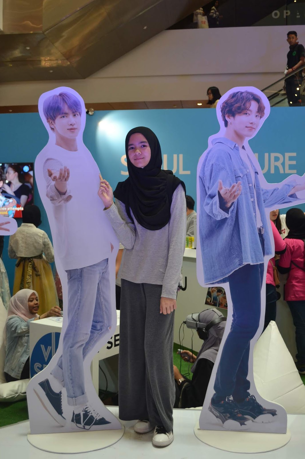 Detail Standee Bts Besar Nomer 17