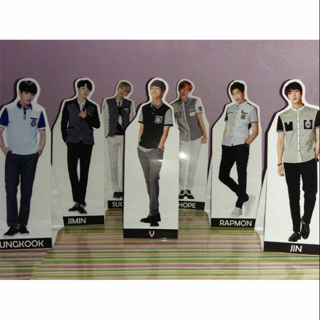 Detail Standee Bts Besar Nomer 18