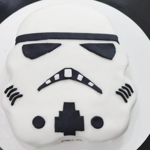 Detail Star Wars Stormtrooper Cake Nomer 2