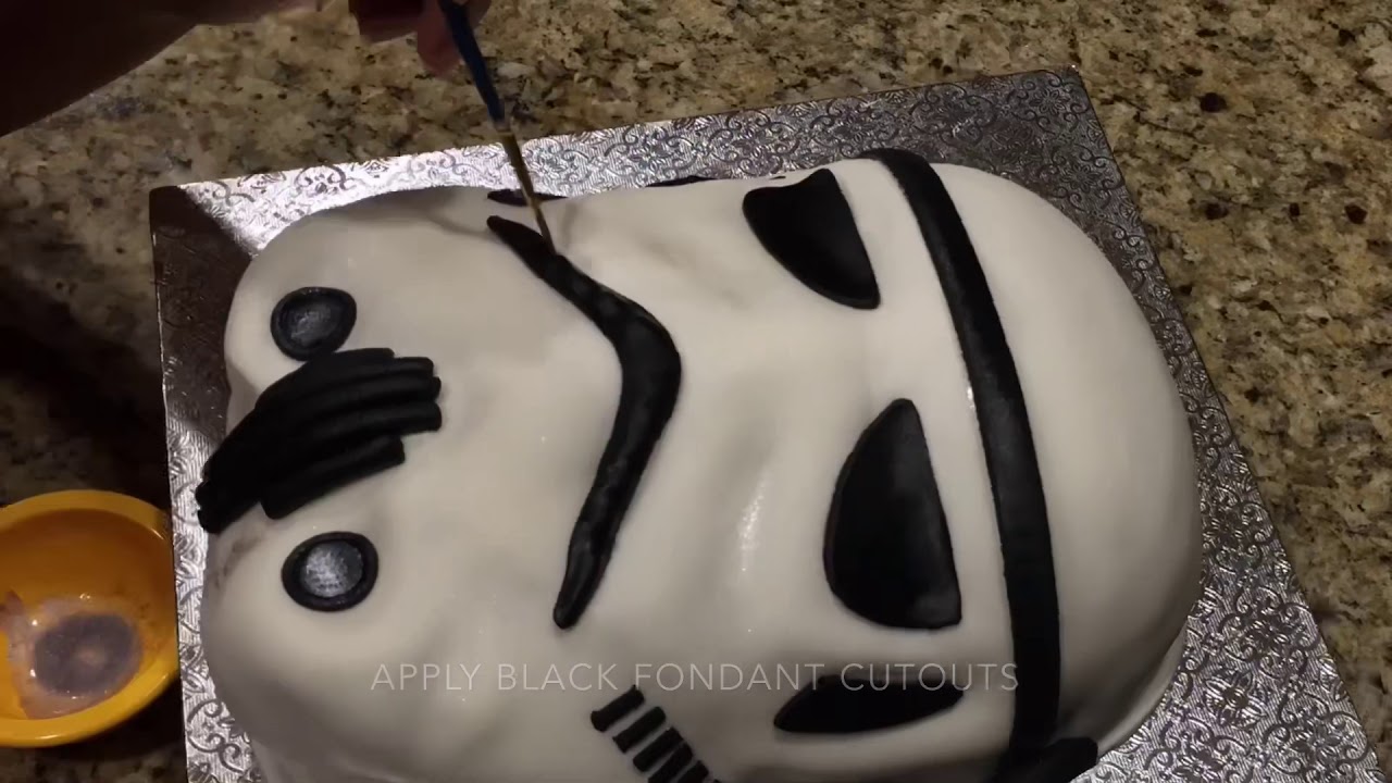 Detail Star Wars Stormtrooper Cake Nomer 17