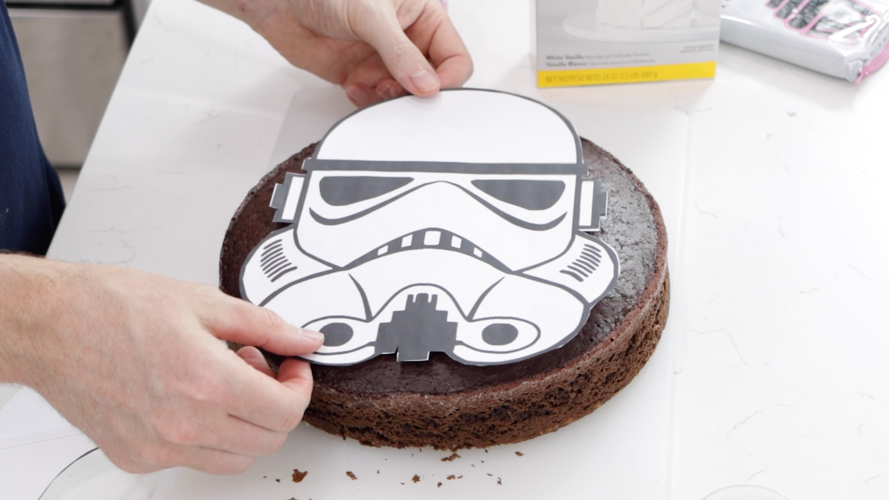 Detail Star Wars Stormtrooper Cake Nomer 30