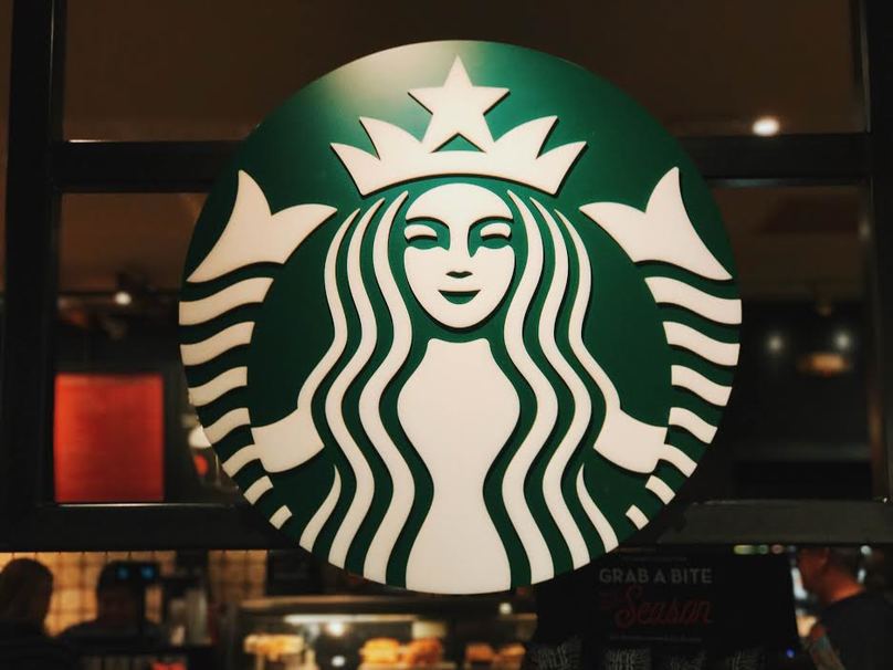 Detail Starbuck Logo Nomer 48