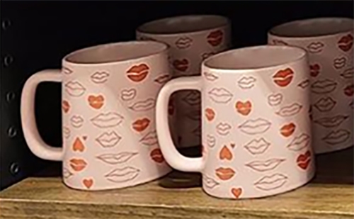 Detail Starbucks Lips Mug Nomer 22