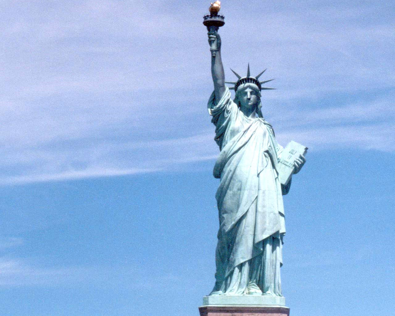 Detail Statue Of Liberty Hd Images Nomer 42