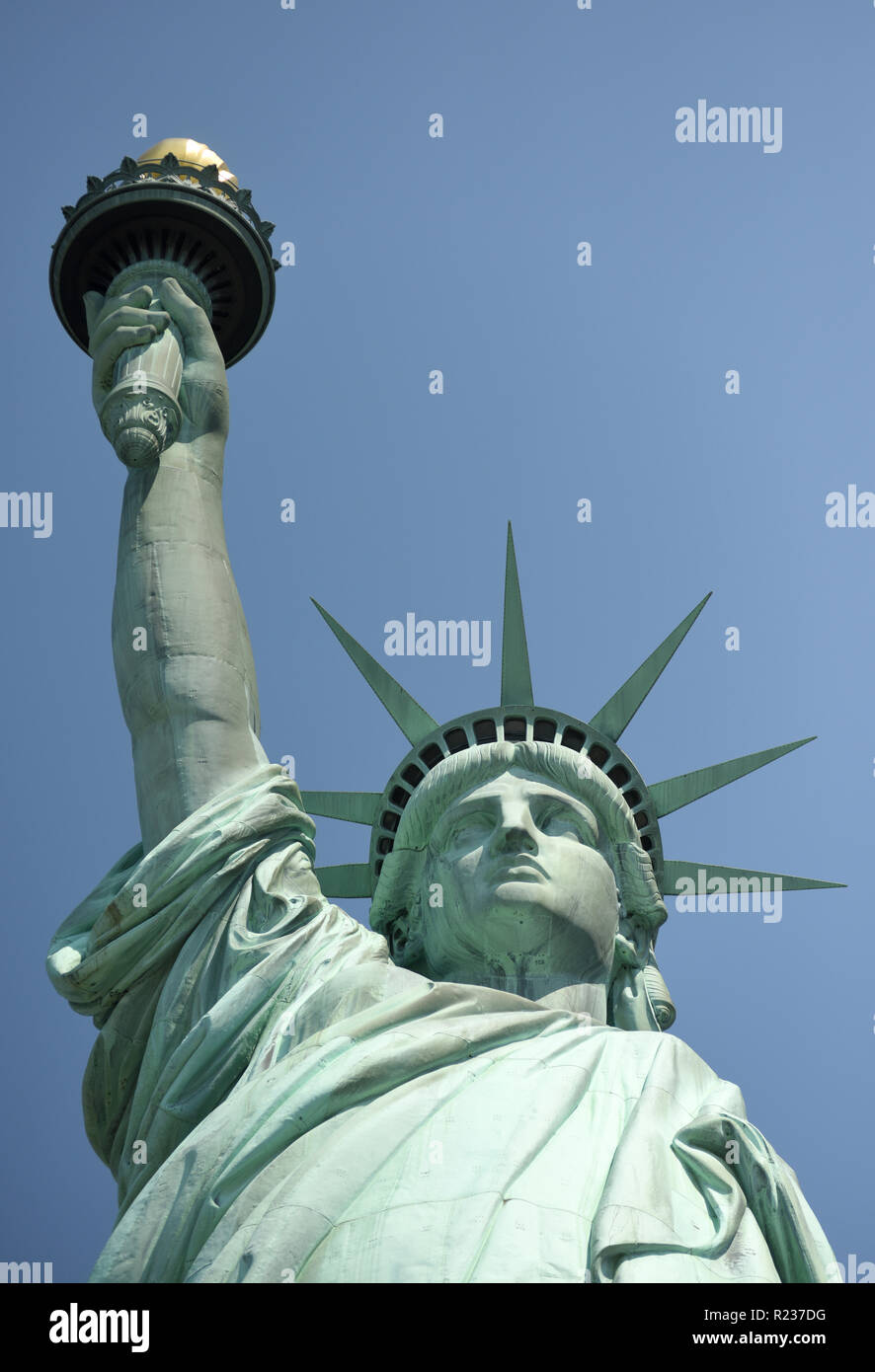 Detail Statue Of Liberty High Resolution Nomer 37