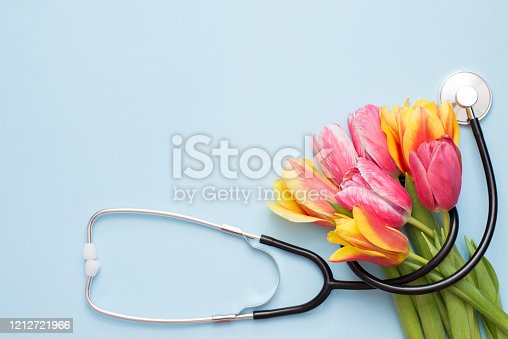 Detail Stethoscope With Flowers Clipart Nomer 46