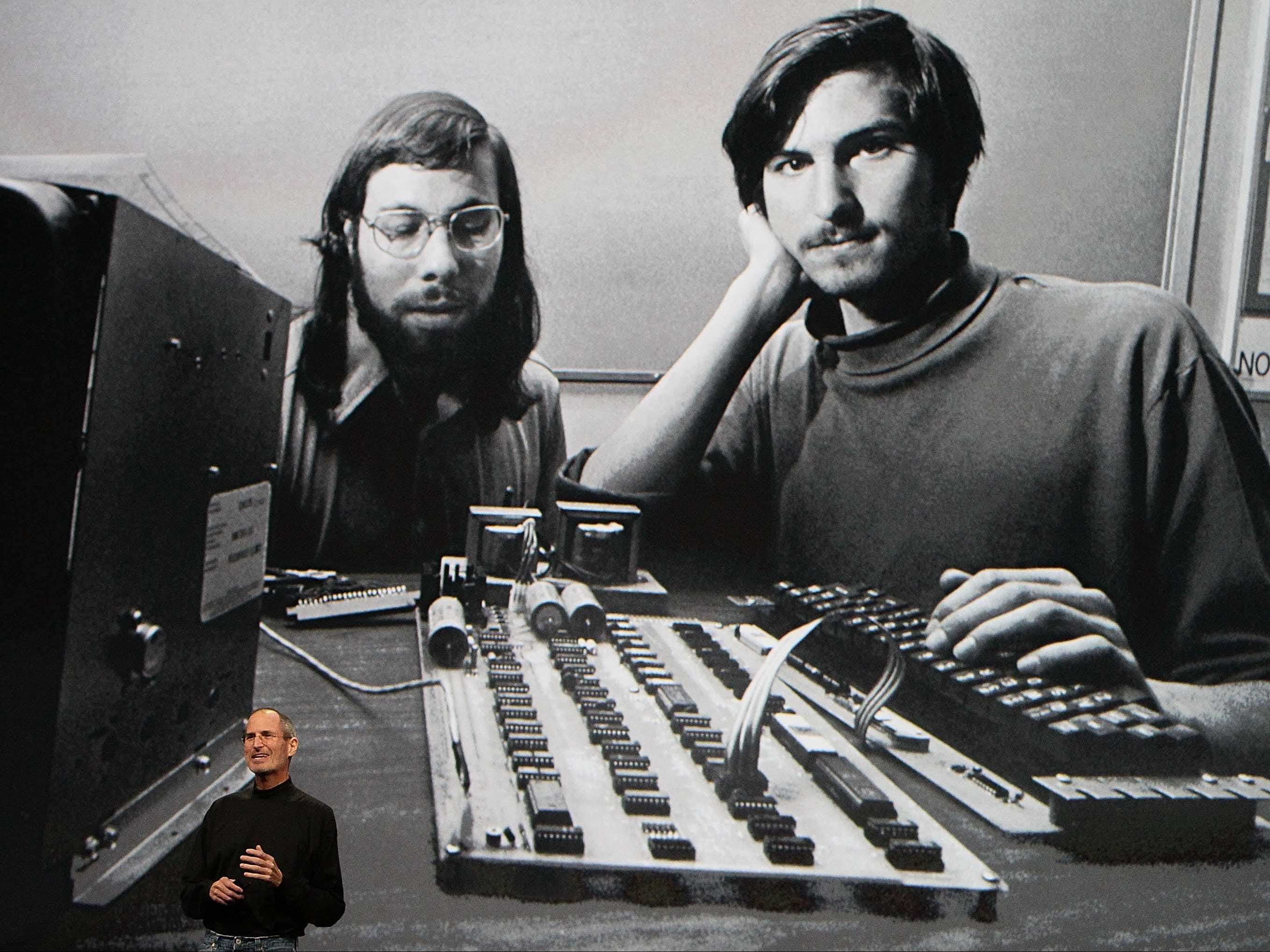 Steve Jobs And Steve Wozniak Pictures - KibrisPDR