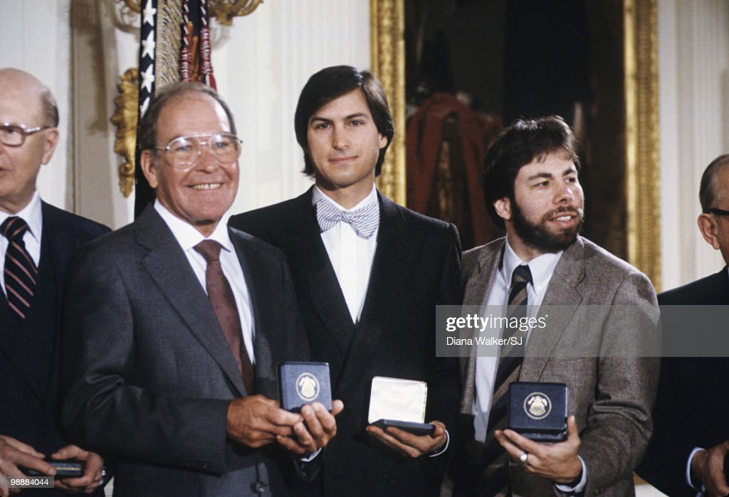 Detail Steve Jobs And Steve Wozniak Pictures Nomer 36