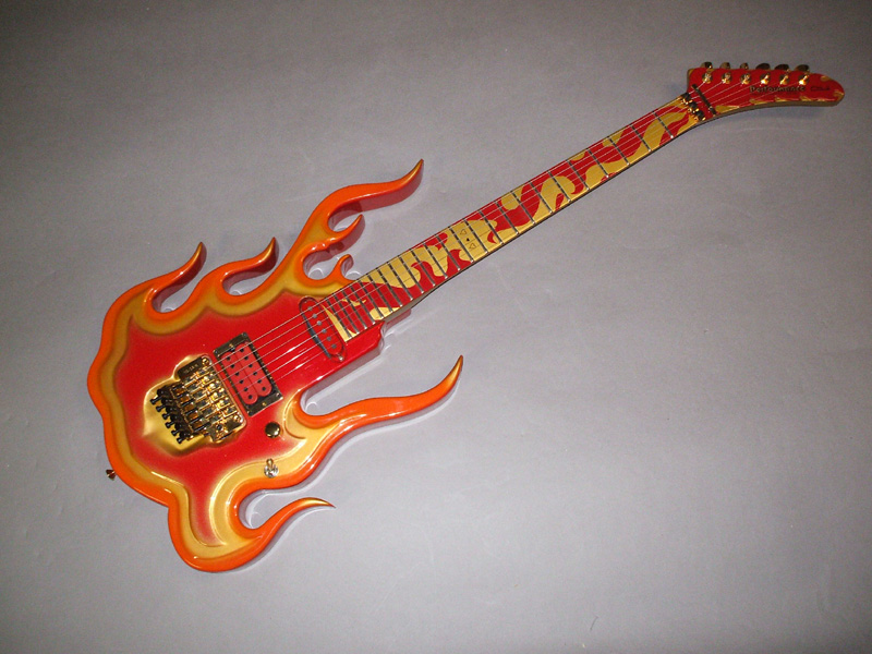 Detail Steve Vai Flame Guitar Body Nomer 2