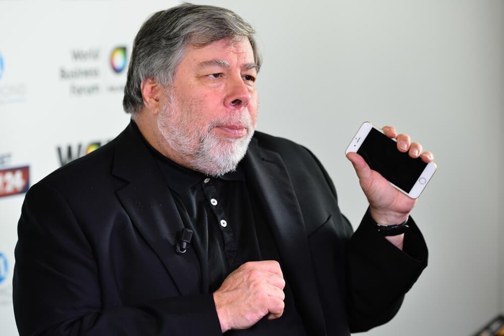 Steve Wozniak Iphone X - KibrisPDR