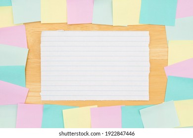 Detail Sticky Note Background Nomer 31