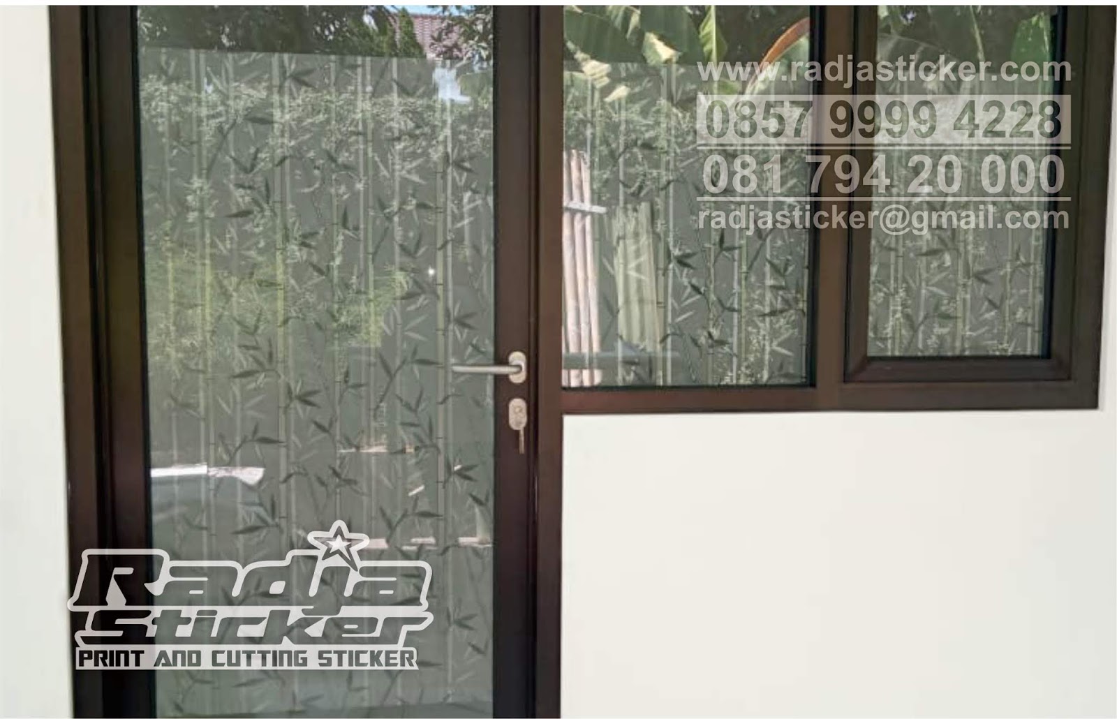 Detail Stiker Kaca Jendela Rumah Nomer 33