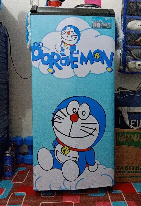 Detail Stiker Kulkas Doraemon Nomer 26
