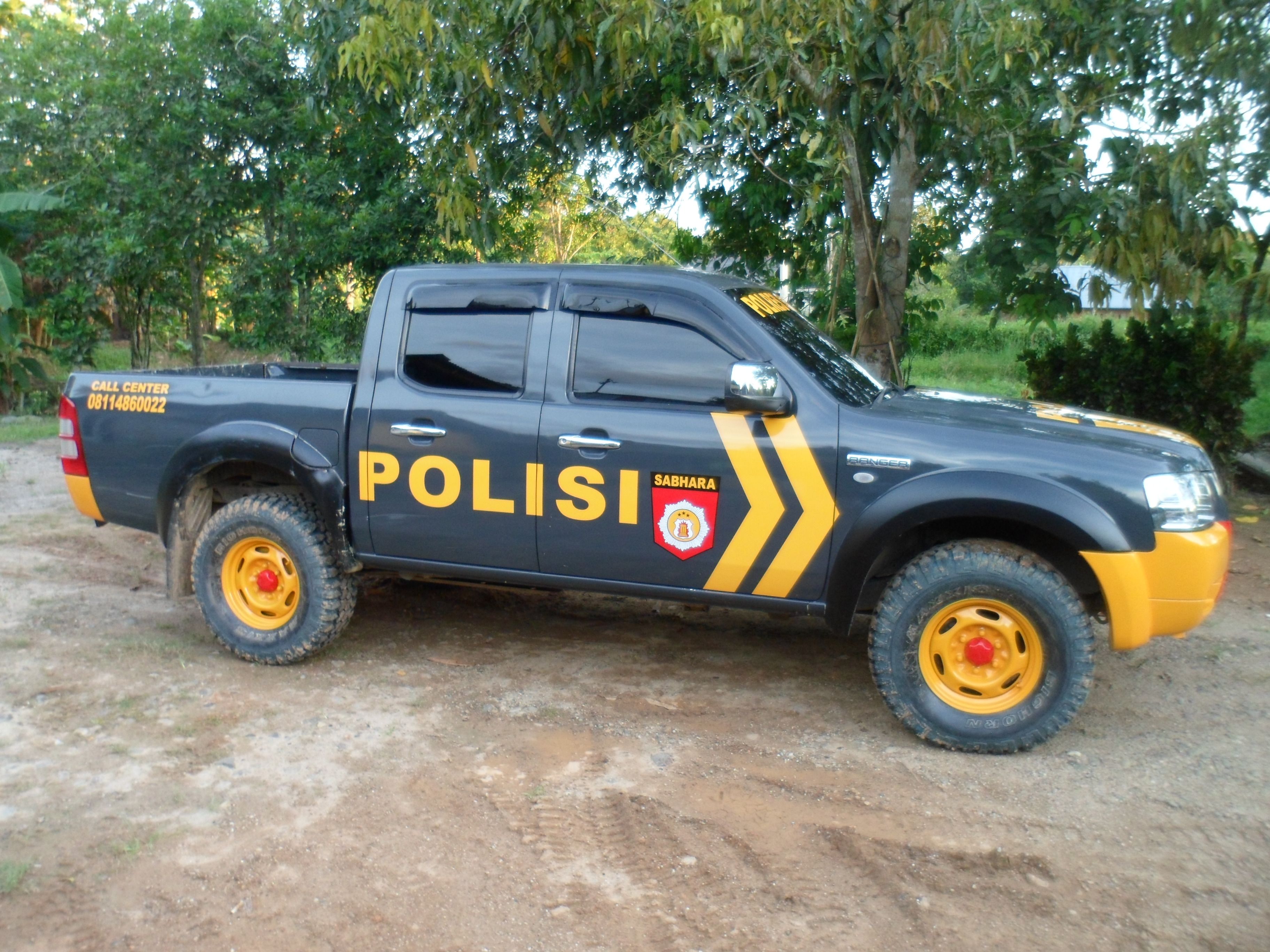 Stiker Mobil Polisi - KibrisPDR