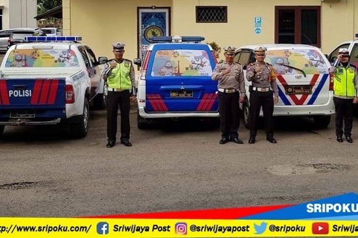 Detail Stiker Mobil Polisi Nomer 23