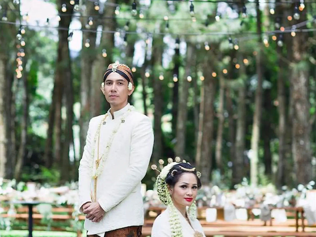 Detail Stiker Pengantin Di Instagram Nomer 41