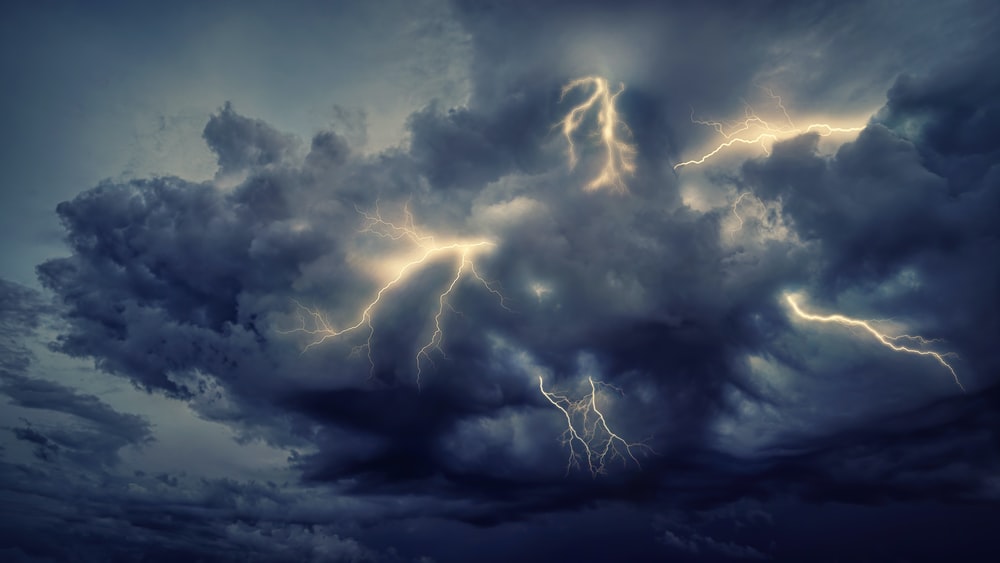 Detail Storm Wallpaper Hd Nomer 8