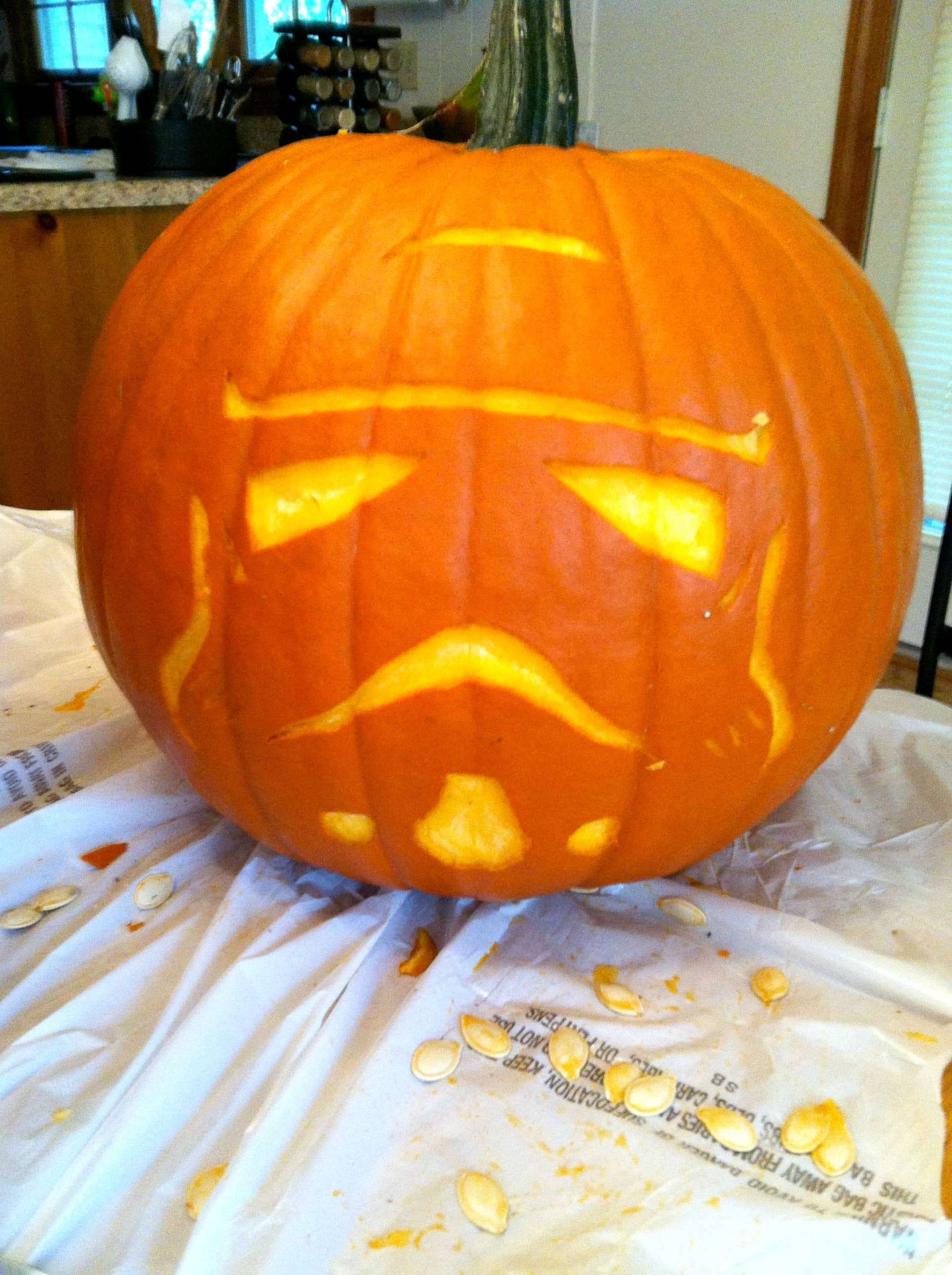 Detail Stormtrooper Pumpkin Nomer 34