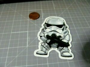 Detail Stormtrooper Sticker Small Nomer 18