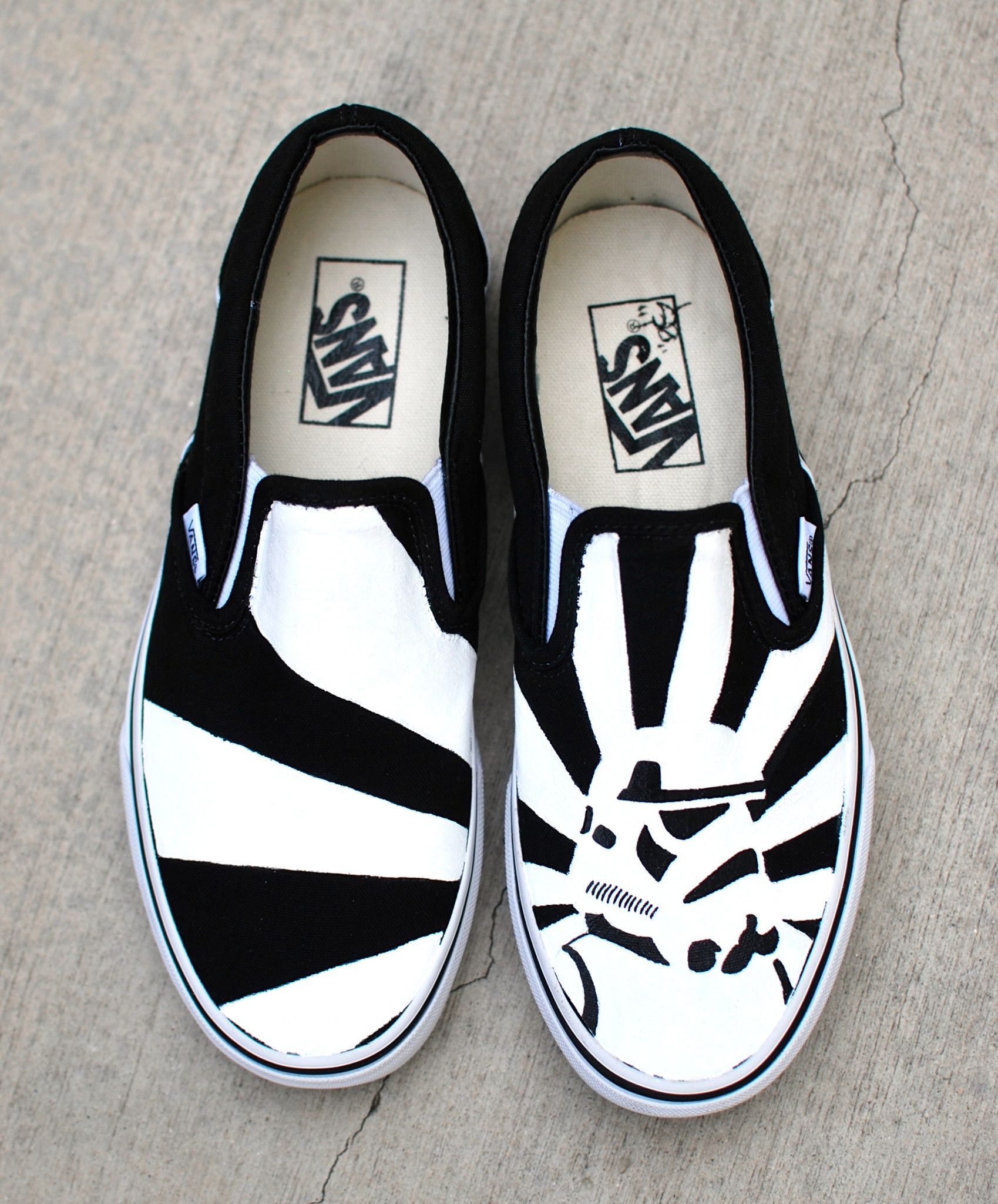 Detail Stormtrooper Vans Shoes Nomer 4